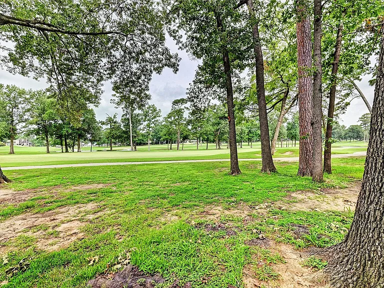 12900 Walden Rd #6 — Photo 31