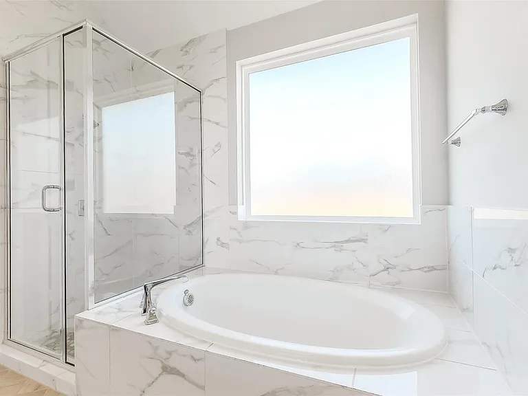 18314 Southwood Creek Dr — Photo 20