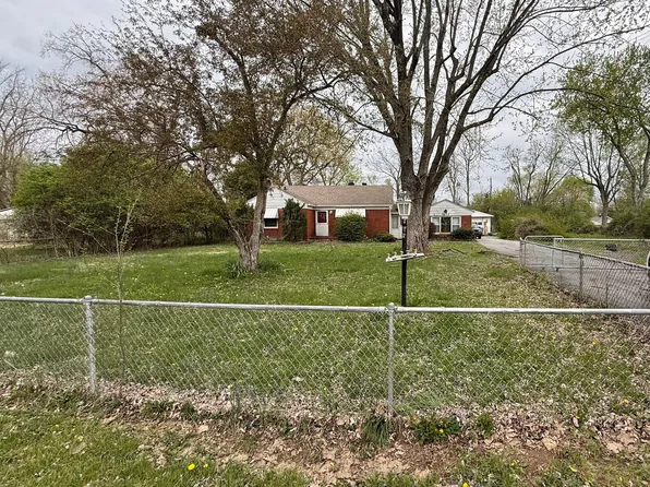 2028 S Green Rock Ln, Indianapolis, IN 46203