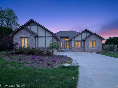 39995 Brylor Ct, Clinton Township, MI, 48038