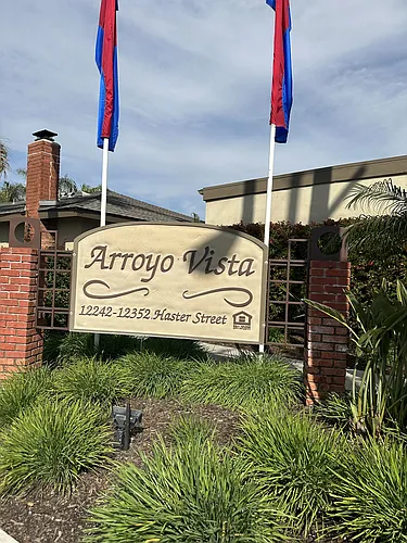 Arroyo Vista Apartments Photo 1