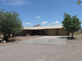 5170 Enchanted View Rd SE, Deming, NM 88030