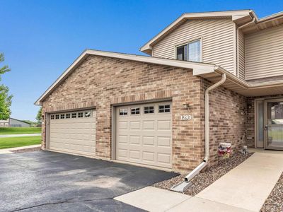 1293 POND VIEW CIRCLE, De Pere, WI, 54115