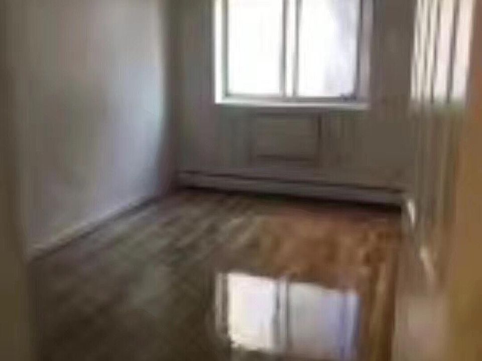2nd image of 13525 35th Ave Fl 2nd