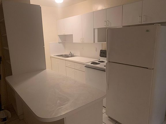 2nd image of 2278 NE 173rd St #3