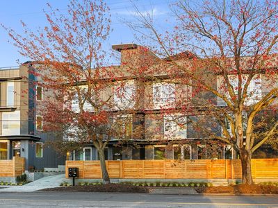 4102 Leary Way NW, Seattle, WA, 98107