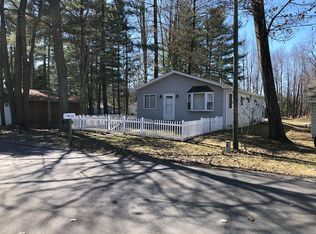 1018 Clifford St, East Tawas, MI 48730