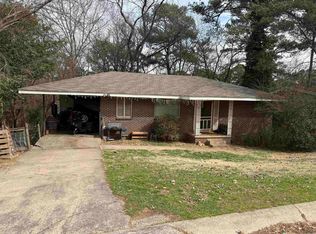 16 Rosemont Dr, Little Rock, AR 72204