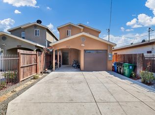 1566 E 117th St, Los Angeles, CA 90059