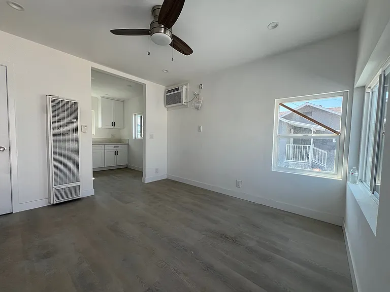 6614 Orchard Ave — Photo 3
