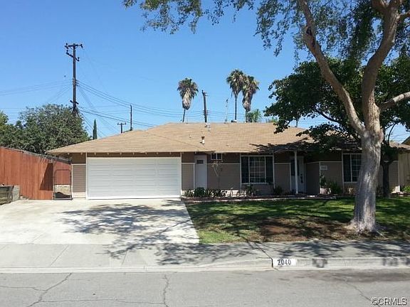 2nd image of 2040 San Simeon St