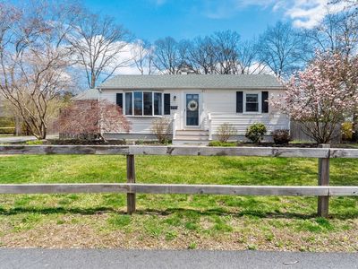 66 Crescent Ave, North Attleboro, MA, 02760
