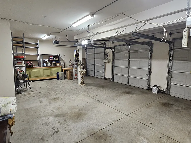7317 Dunbarton Ave — Photo 41