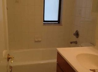 2430 43rd St APT 4F, Astoria, NY 11103