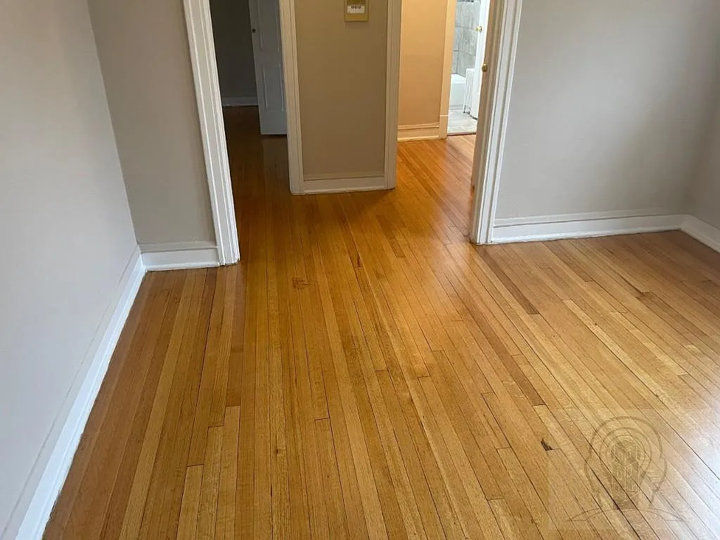 Studio, 1.0 bath, $1,300 — Photo 4