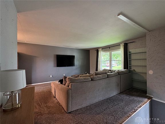 3rd image of 1310 Westmoor Dr