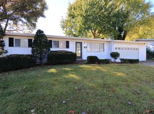 2750 Mockingbird Ln, Florissant, MO
