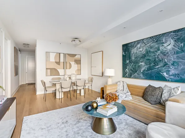 400 East 51st Street 7A image 2 of 11