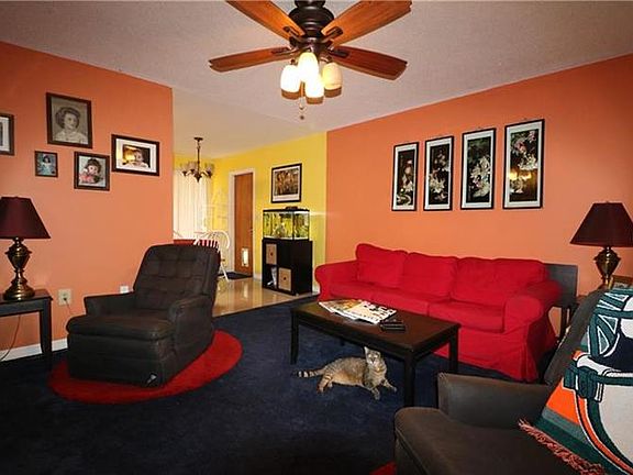 5th image of 4764 Oakwood Dr