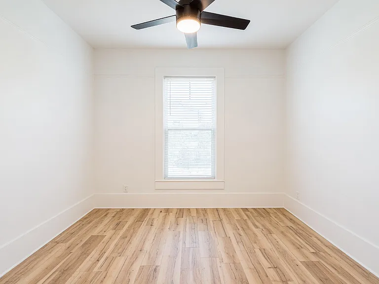 2607 W Haddon Ave #2H — Photo 4