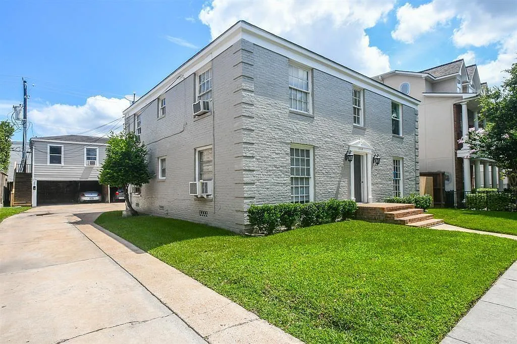 1 bed, 6.0 bath, 780 sqft, $1,100 — Photo 4