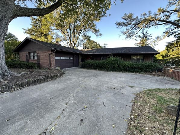 109 Lakeview Dr