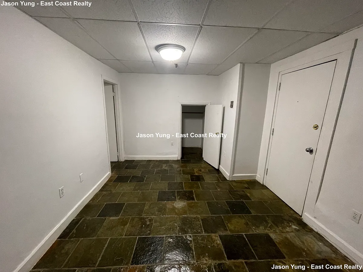 Building Photo - 238 Hemenway St #B7