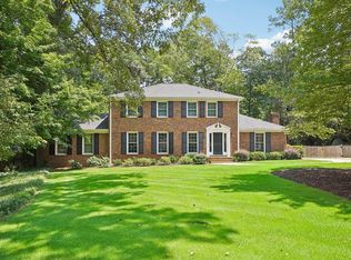 6712 Jean Dr, Raleigh, NC 27612