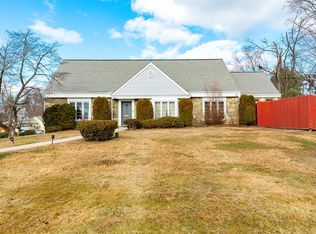 9 Yates Blvd, Poughkeepsie, NY 12601