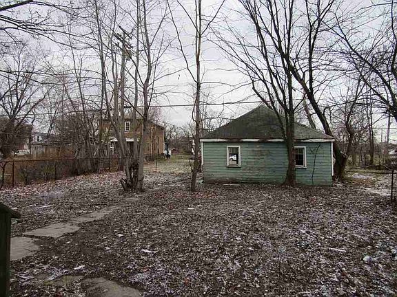 5834 Northfield