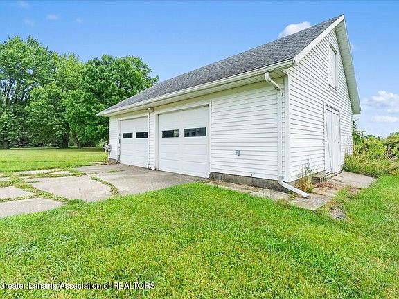 5th image of 11219 S Lowell Rd