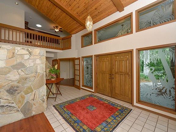 3rd image of 5021 Coco Plum Way