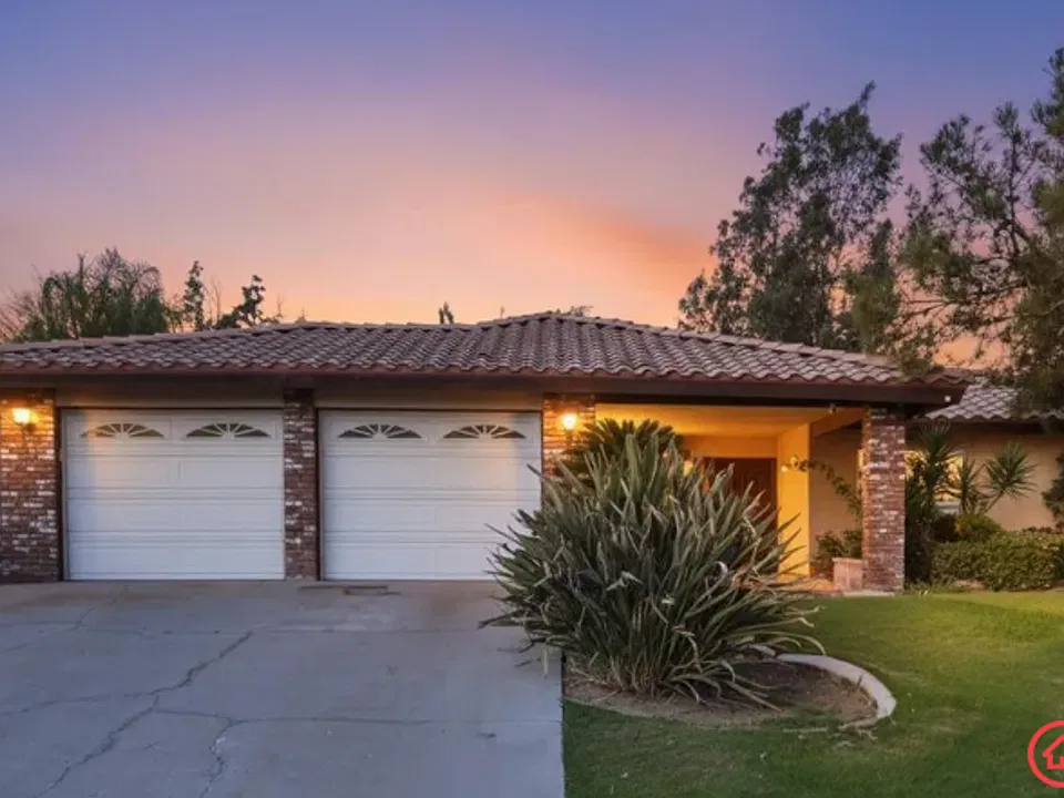2225 Manley Ct