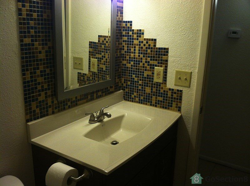 1st image of 3119 W Cochise Dr Unit 141