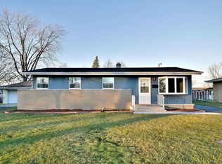 256 E La Porte Dr, Addison, IL 60101