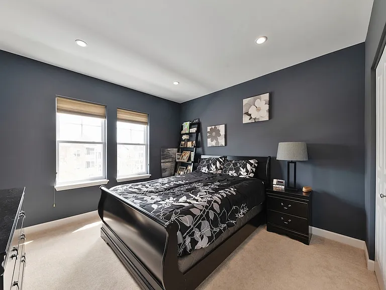 28 Lakeview Pl #28 — Photo 11