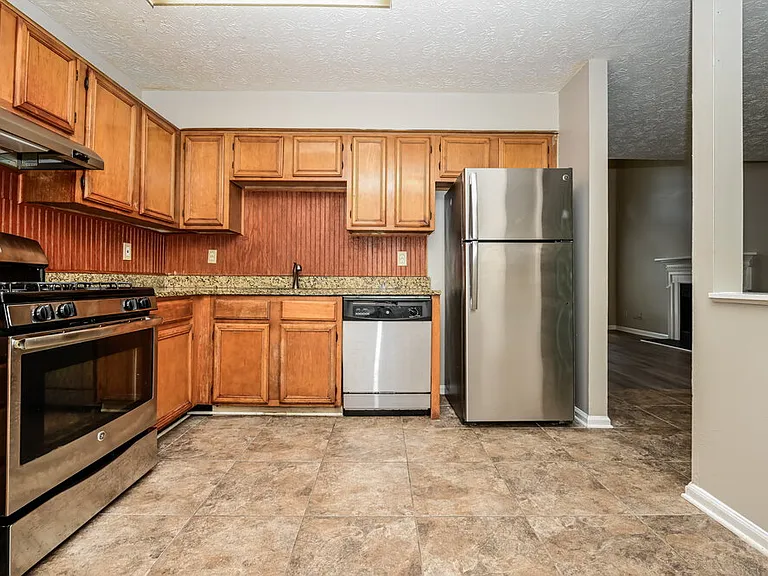 3489 Newberry Trl — Photo 6