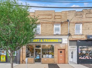322 Jericho Tpke, Floral Park, NY 11001