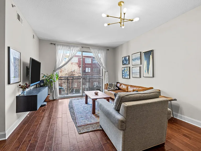 1315 East Blvd #416 — Photo 9