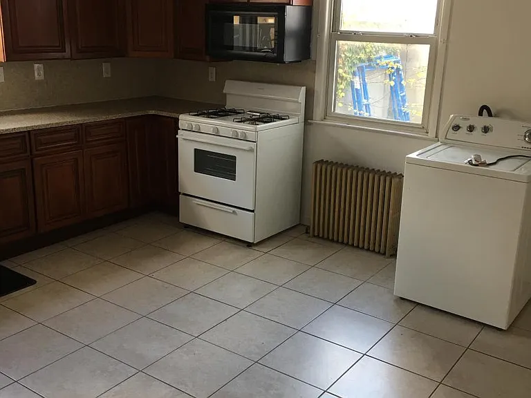 160 Weigands Ln #1 — Photo 3
