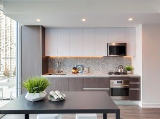 159 W Elm St #622, Chicago, IL 60610
