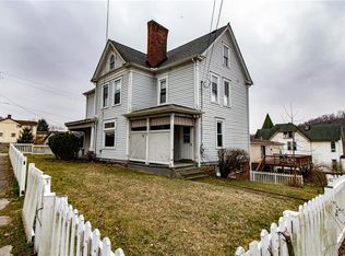 520 N 7th St, Apollo, PA 15613