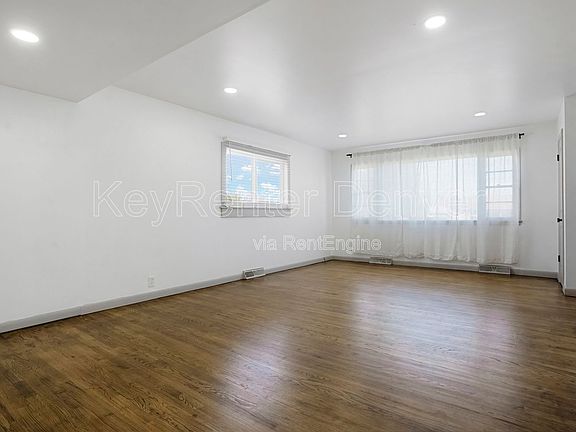 3rd image of 741 S Wolff St #A