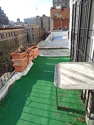 Rented by JK Dansar Corp | media 21