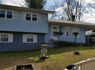 40 Short St, Brevard, NC 28712