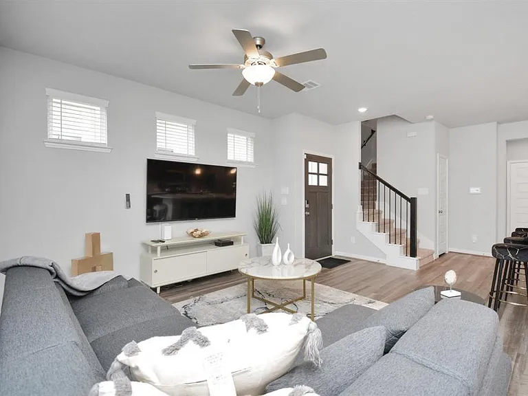 1524 Parkland Oak Dr — Photo 4