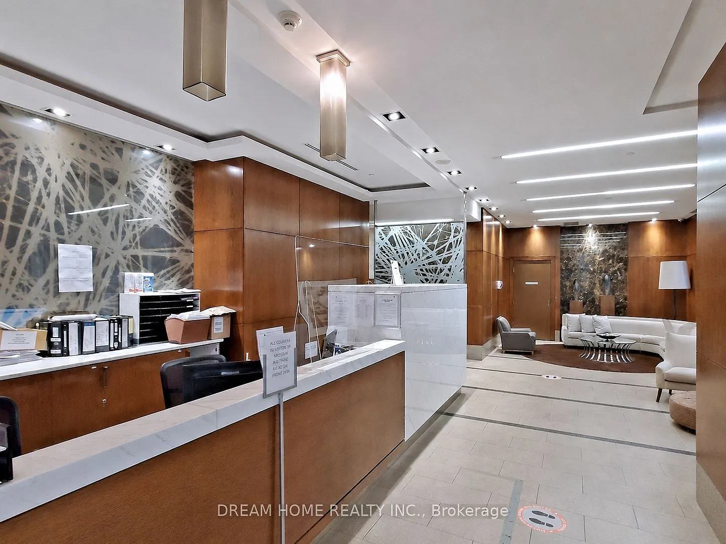 1 bed, $2,100 — Photo 3