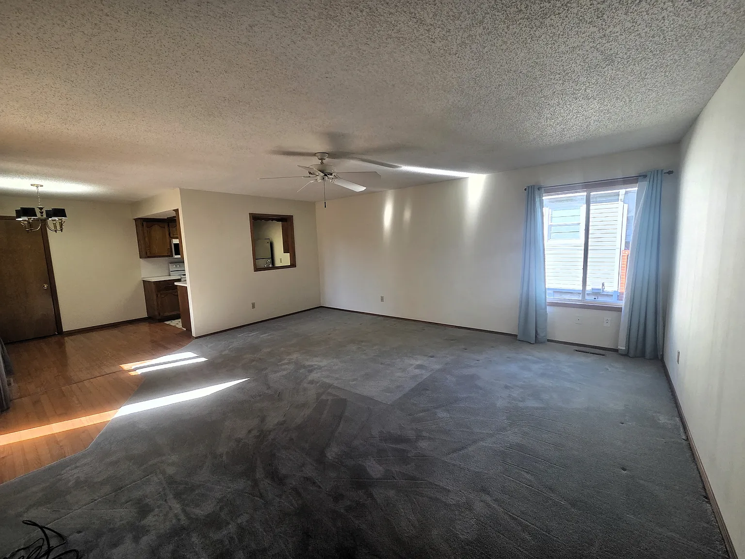 2045 South Kentwood Avenue - 1 — Photo 2