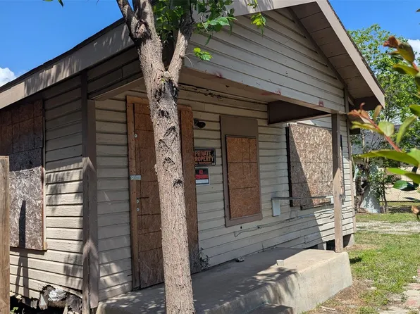 3101 Evella St, Houston, TX 77026