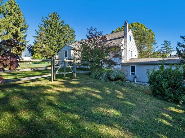 3343 S Cedar Crest Blvd, Emmaus, PA 18049